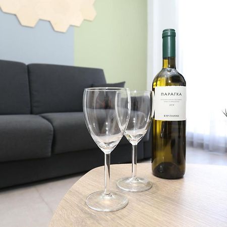 Downtown Seaside Suites Thessaloníki Ngoại thất bức ảnh