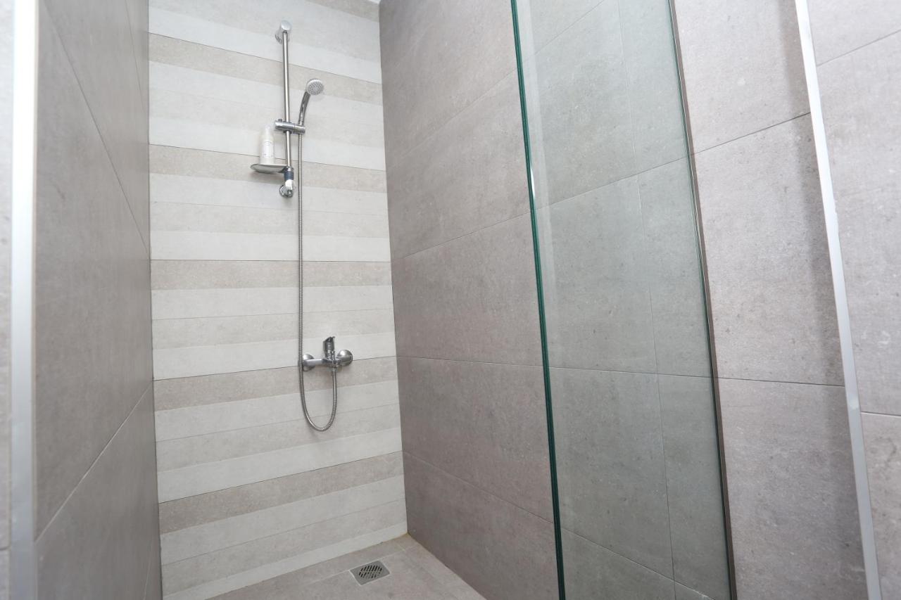 Downtown Seaside Suites Thessaloníki Ngoại thất bức ảnh