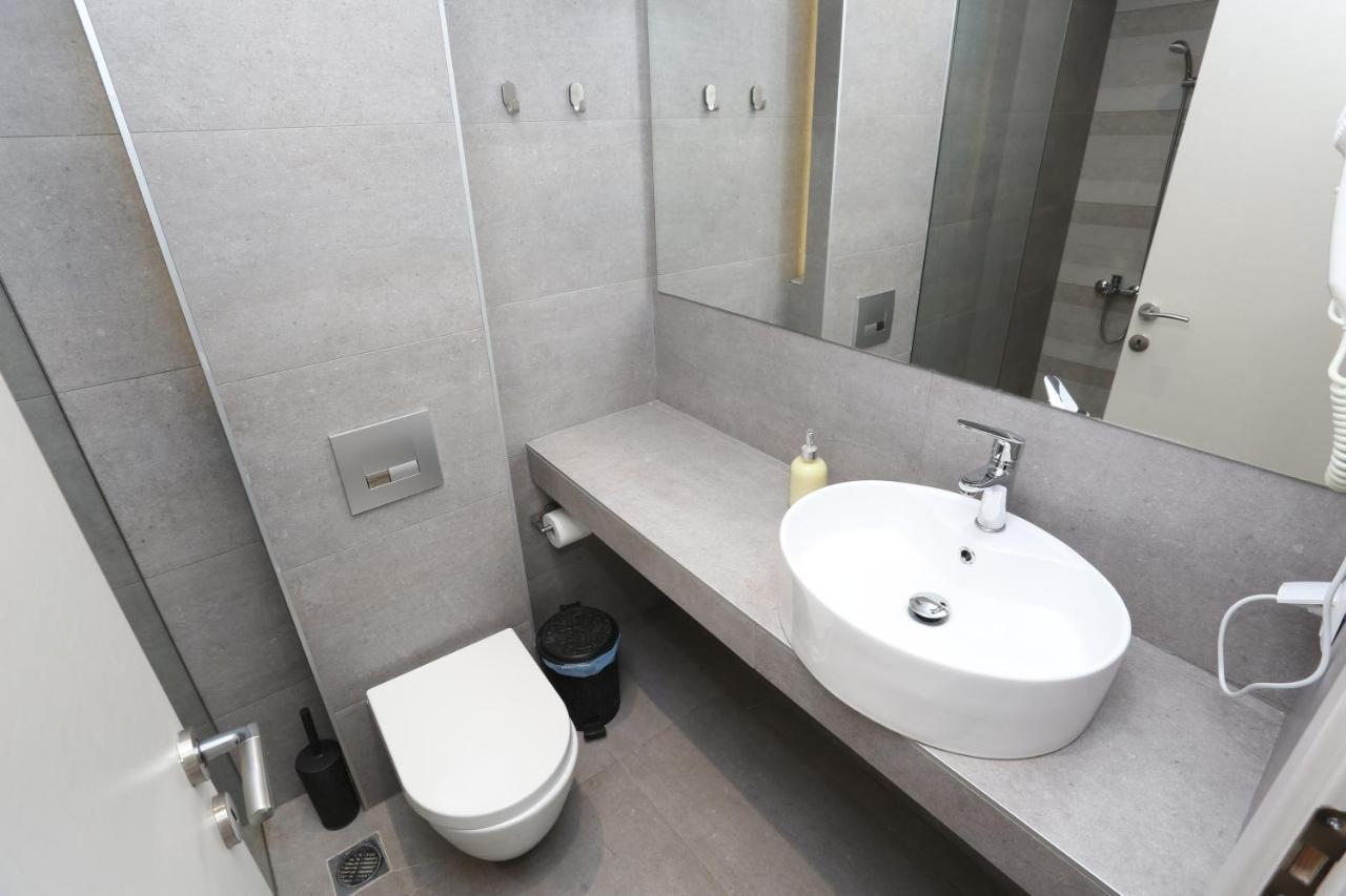 Downtown Seaside Suites Thessaloníki Ngoại thất bức ảnh