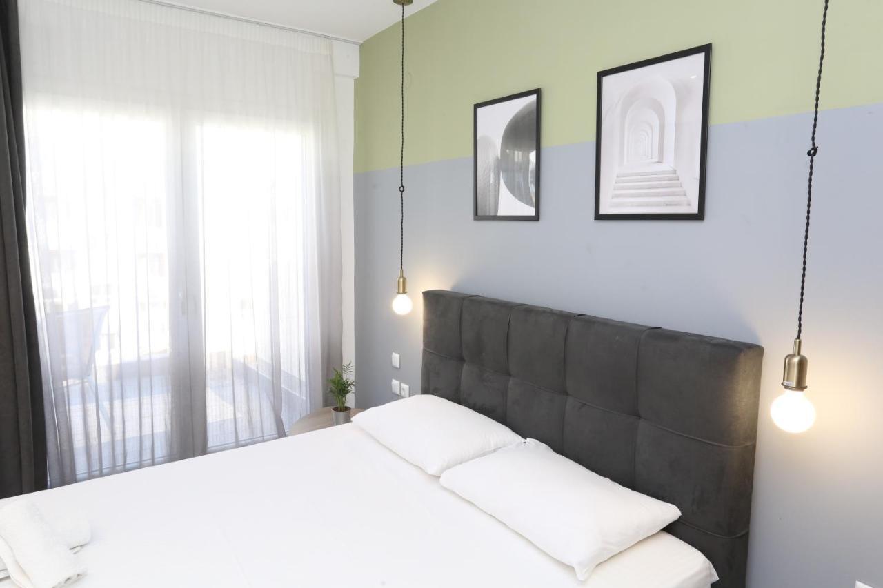 Downtown Seaside Suites Thessaloníki Ngoại thất bức ảnh
