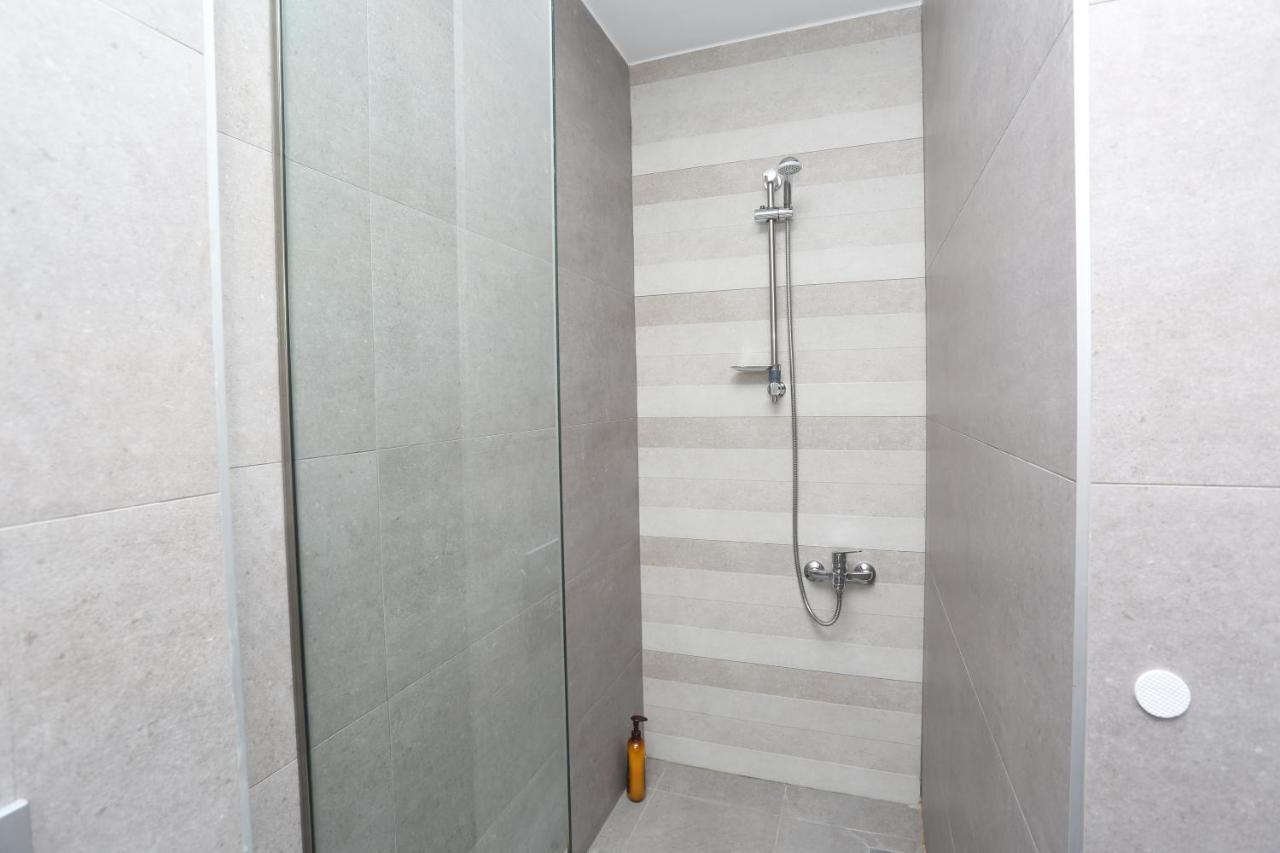Downtown Seaside Suites Thessaloníki Ngoại thất bức ảnh